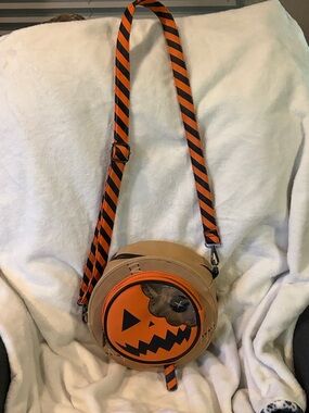 Loungefly Halloween Pumpkin Round Crossbody Bag - GUC